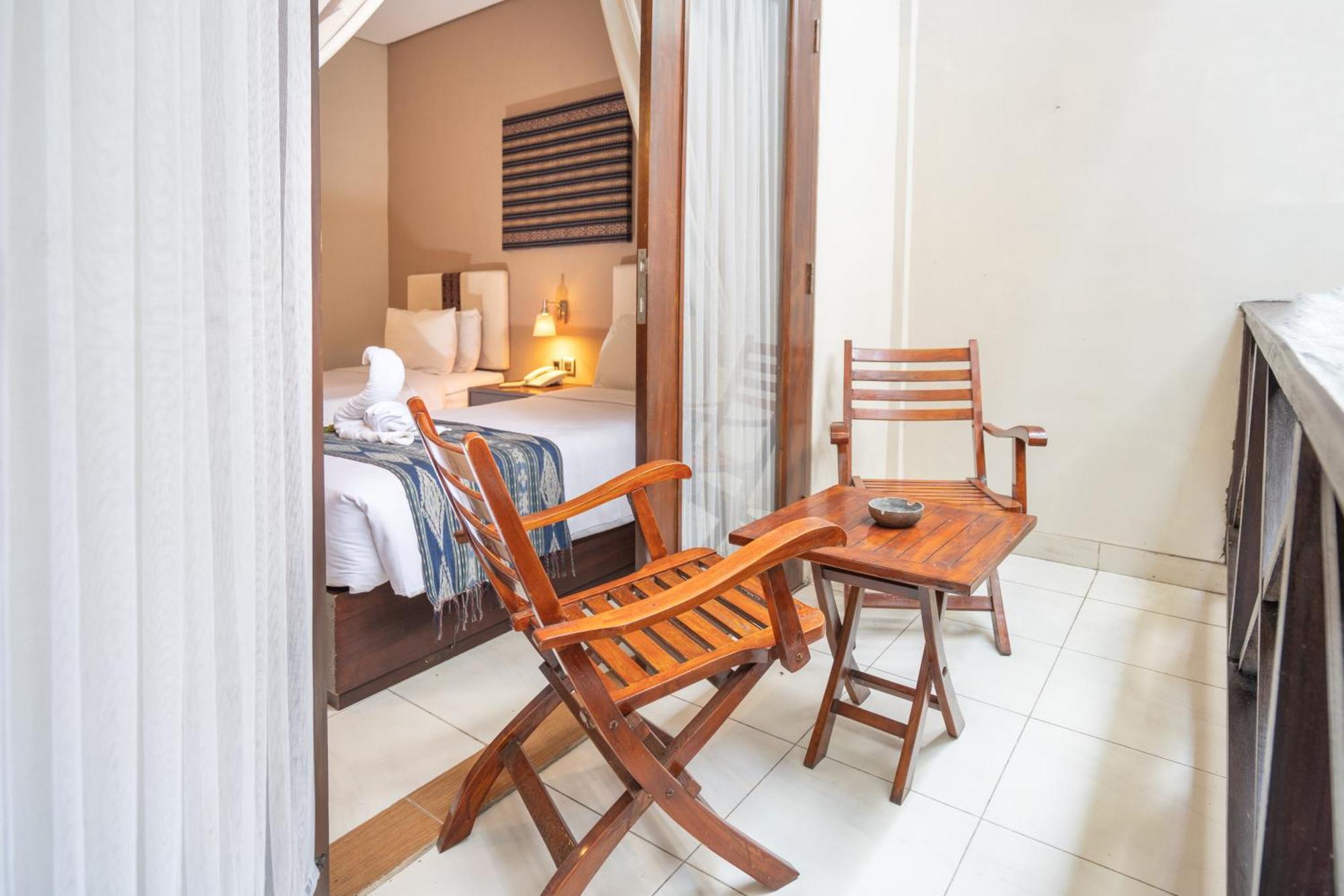 Samawa Transit Hotel Sumbawa Besar Exteriör bild