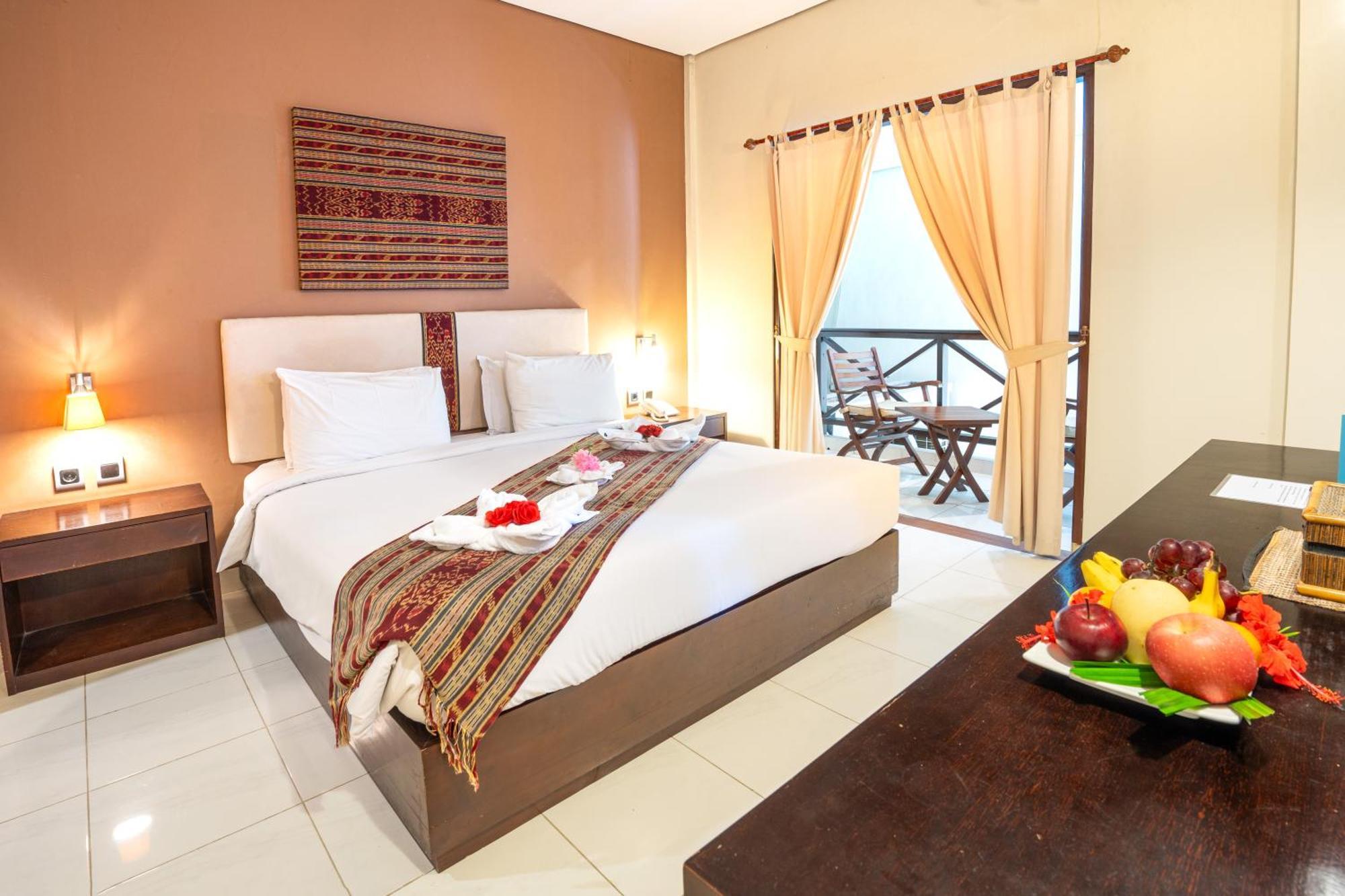 Samawa Transit Hotel Sumbawa Besar Exteriör bild