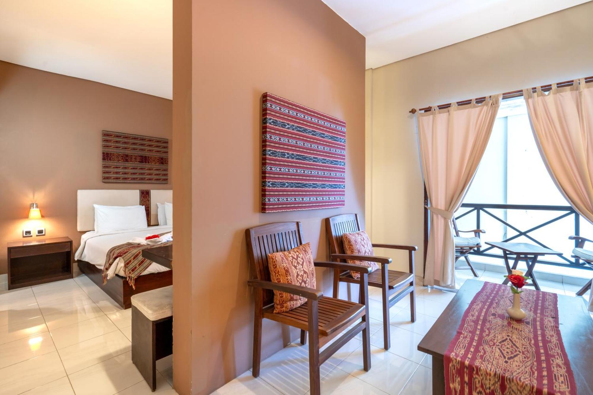 Samawa Transit Hotel Sumbawa Besar Exteriör bild